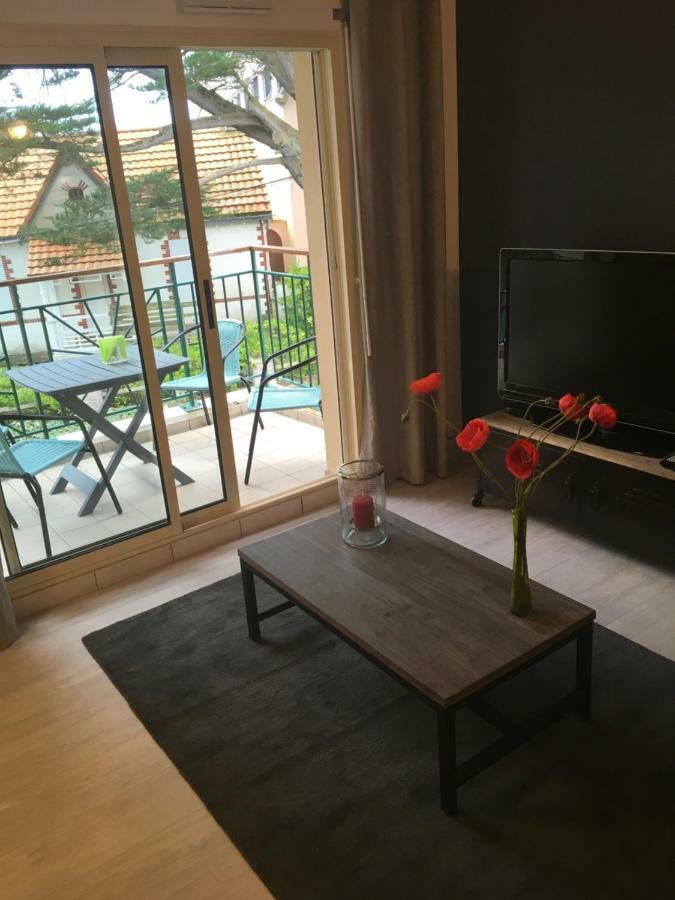 Le Belouga Apartment Порнише Екстериор снимка